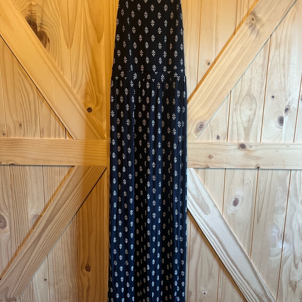 Old Navy Black Sleeveless Maxi Dress Size M Tall. Racer back Summer Dress